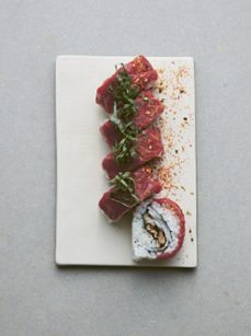 Imagen Secuandaria de Sushi. Abrir galería completa.