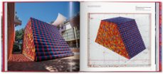 christo and jeanne-claude. barrels and the mastaba 1958–2 018-paul goldberger-9783836573450