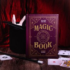 magic book-raul de tomas-angel torres-nana vaez-9788417858575
