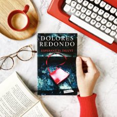 esperant el diluvi-dolores redondo-9791387802875