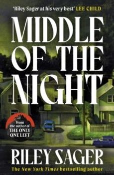 middle of the night-riley sager-9781399712422