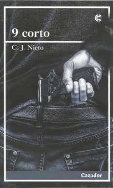 9 corto-9788417646882