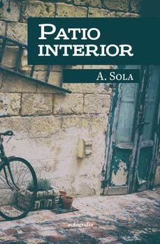 Portada de PATIO INTERIOR